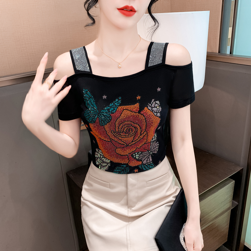 أحدث الملابس الأوروبية النسائي - مراجعة Streetwear Brand Flower وسعره