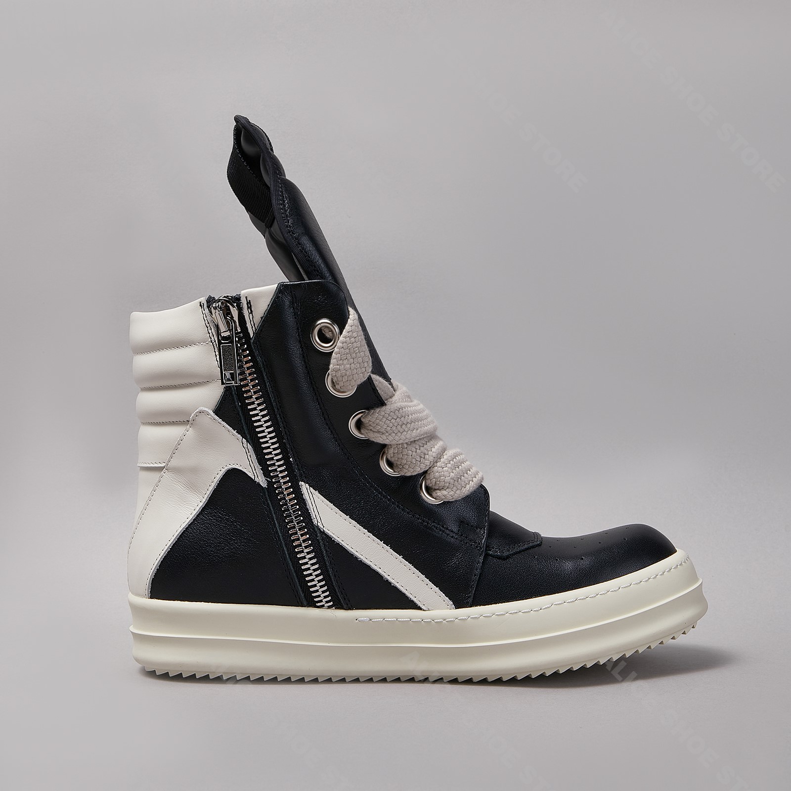 العلامة التجارية الكلاسيكية حذ - مراجعة Streetwear Brand Luxury وسعره